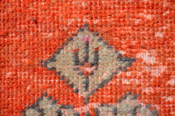 Vintage Handmade Turkish small area rug doormat for home decor, bathroom rug, area oushak rug bathroom mat kitchen kilim rug, rug 3.7X1.8, 665518