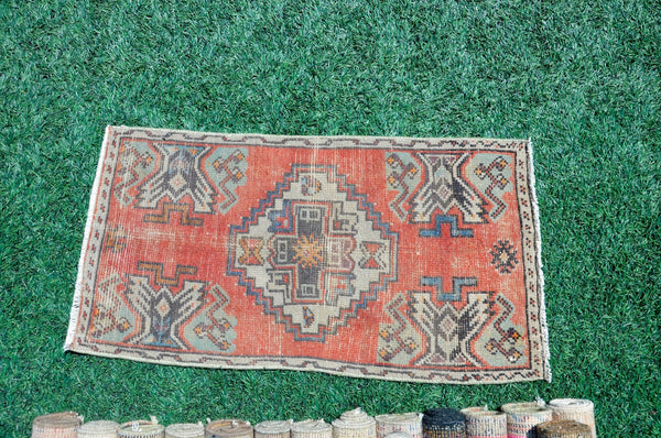Turkish Handmade Vintage small area rug doormat for home decor, bathroom rug, area oushak rug bathroom mat kitchen kilim rug, rug 2.11X1.6, 665535