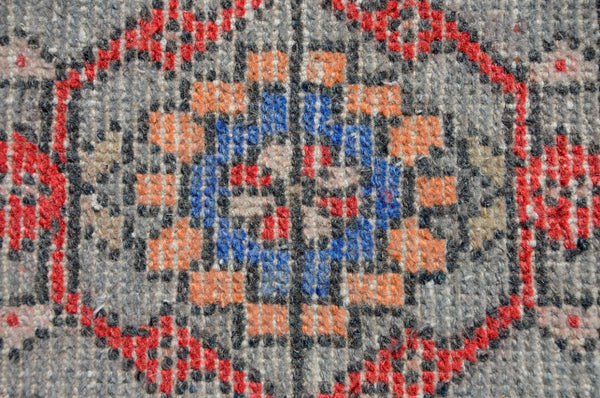 Vintage Handmade Turkish small area rug doormat for home decor, bathroom rug, area oushak rug bathroom mat kitchen kilim rug, rug 2.11X1.5, 665549