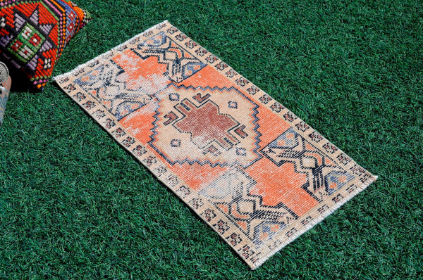 Turkish Handmade Vintage small area rug doormat for home decor, bathroom rug, area oushak rug bathroom mat kitchen kilim rug, rug 2.11X1.6, 665551