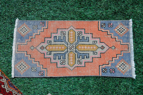 Unique Turkish Vintage small area rug doormat for home decor, bathroom rug, area oushak rug bathroom mat kitchen rug kilim rug, rug 2.10X1.5, 665557