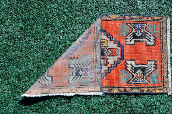 Handmade Turkish Vintage small area rug doormat for home decor, bathroom rug, area oushak rug bathroom mat kitchen kilim rug, rug 2.9x1.6, 665566