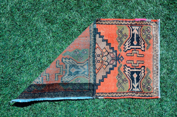Natural Turkish Vintage small area rug doormat for home decor, bathroom rug, area oushak rug bathroom mat kitchen kilim rug, rug 2.8X1.6, 665586