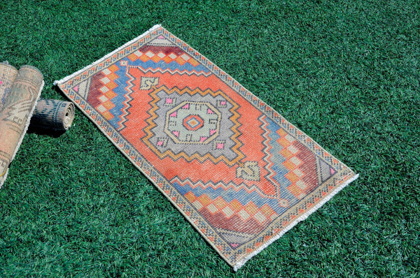 Unique Turkish Vintage small area rug doormat for home decor, bathroom rug, area oushak rug bathroom mat kitchen rug kilim rug, rug 3.1x1.7, 665609
