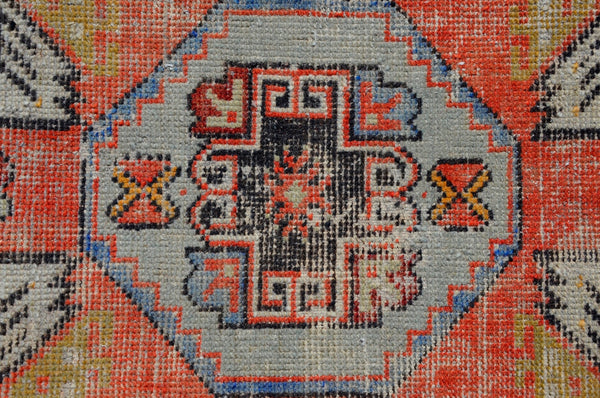Vintage Handmade Turkish small area rug doormat for home decor, bathroom rug, area oushak rug bathroom mat kitchen kilim rug, rug 2.11X1.7, 665617