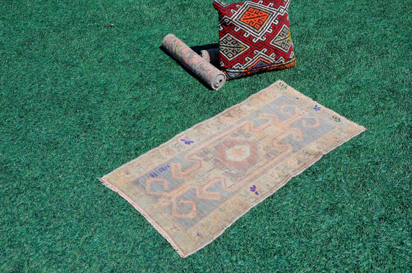 Unique Turkish Vintage small area rug doormat for home decor, bathroom rug, area oushak rug bathroom mat kitchen rug kilim rug, rug 3.1x1.7, 665638