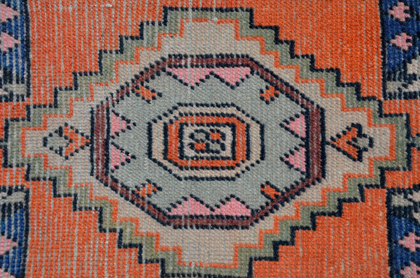 Vintage Handmade Turkish small area rug doormat for home decor, bathroom rug, area oushak rug bathroom mat kitchen kilim rug, rug 3.3x1.3, 665653
