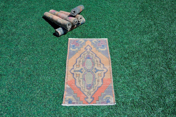 Handmade Turkish Vintage small area rug doormat for home decor, bathroom rug, area oushak rug bathroom mat kitchen kilim rug, rug 2.9x1.6, 665591