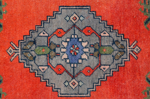 Unique Turkish Vintage small area rug doormat for home decor, bathroom rug, area oushak rug bathroom mat kitchen rug kilim rug, rug 3.6x1.7, 665665