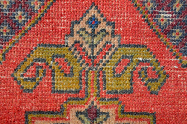 Turkish Handmade Vintage small area rug doormat for home decor, bathroom rug, area oushak rug bathroom mat kitchen kilim rug, rug 3.4X1.5, 665672