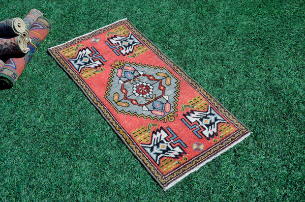Handmade Turkish Vintage small area rug doormat for home decor, bathroom rug, area oushak rug bathroom mat kitchen kilim rug, rug 3.5x1.7, 665673