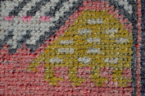 Natural Turkish Vintage small area rug doormat for home decor, bathroom rug, area oushak rug bathroom mat kitchen kilim rug, rug 3.3X1.6, 665689
