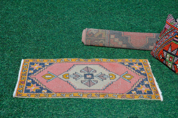 Vintage Handmade Turkish small area rug doormat for home decor, bathroom rug, area oushak rug bathroom mat kitchen kilim rug, rug 3.2x1.9, 665691