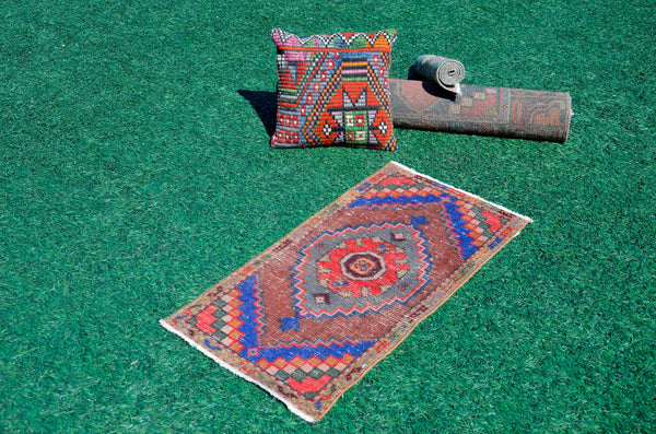 Natural Turkish Vintage small area rug doormat for home decor, bathroom rug, area oushak rug bathroom mat kitchen kilim rug, rug 3.1X1.7, 665699