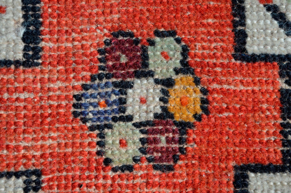 Vintage Handmade Turkish small area rug doormat for home decor, bathroom rug, area oushak rug bathroom mat kitchen kilim rug, rug 3x1.6, 665725