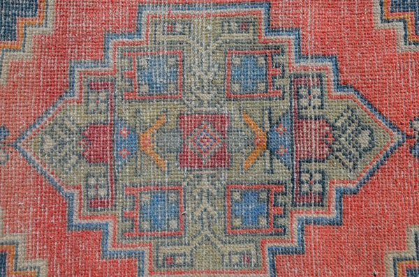 Handmade Turkish Vintage small area rug doormat for home decor, bathroom rug, area oushak rug bathroom mat kitchen kilim rug, rug 3.4x1.7, 665726