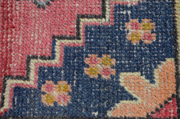 Natural Turkish Vintage small area rug doormat for home decor, bathroom rug, area oushak rug bathroom mat kitchen kilim rug, rug 3.6X1.7, 665729