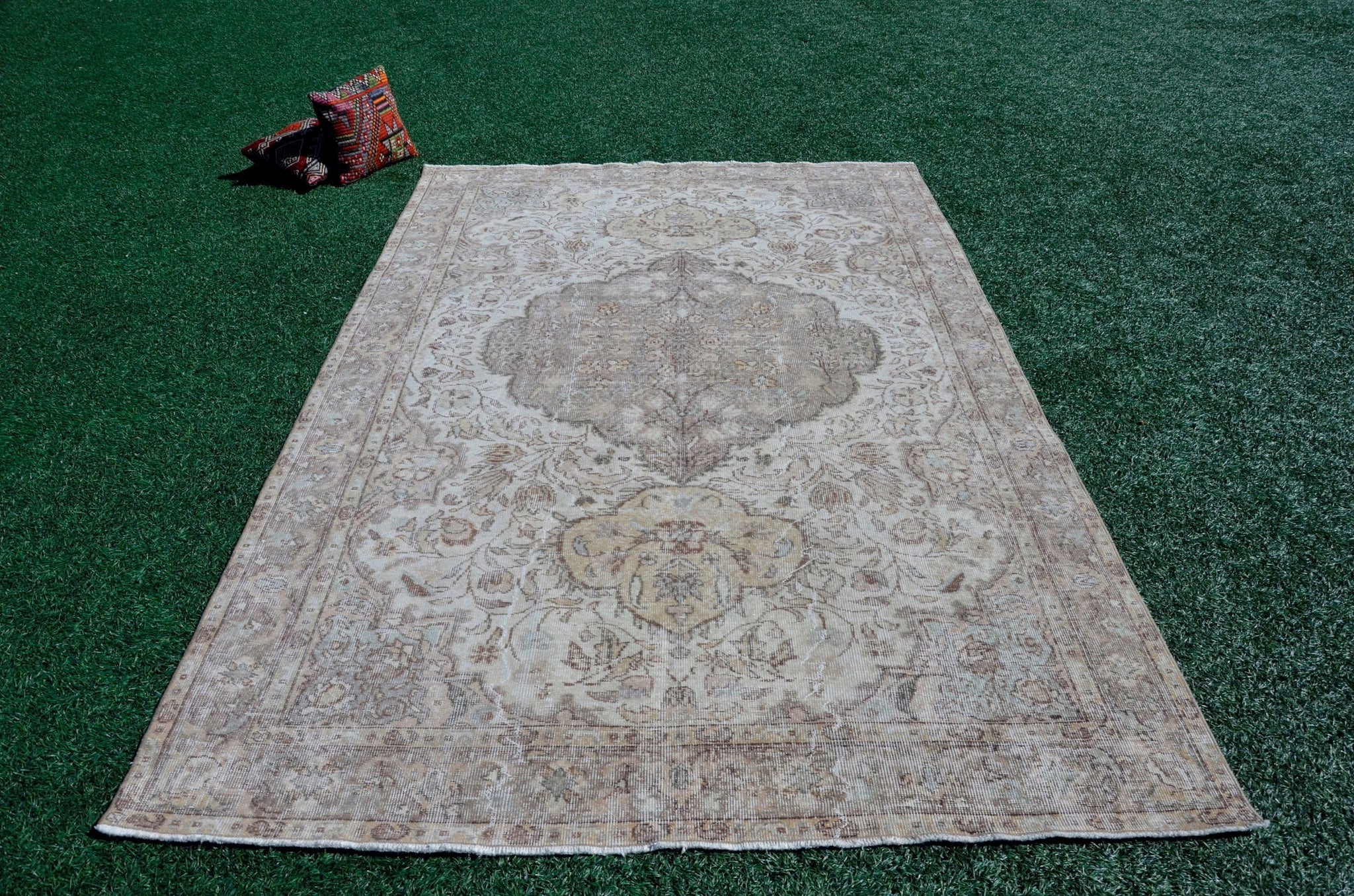 Handmade Turkish large Vintage rug for home decor, oversize rug, area rug oushak rug boho rug bedroom rug kitchen rug  kilim rug, rugs 6x10, 666068