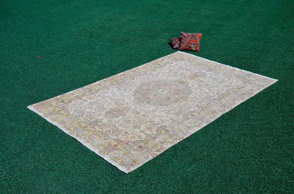 Unique Turkish large Vintage rug for home decor, oversize rug, area rug oushak rug boho rug bedroom kitchen rug  kilim rug, rugs 6x10, 666079
