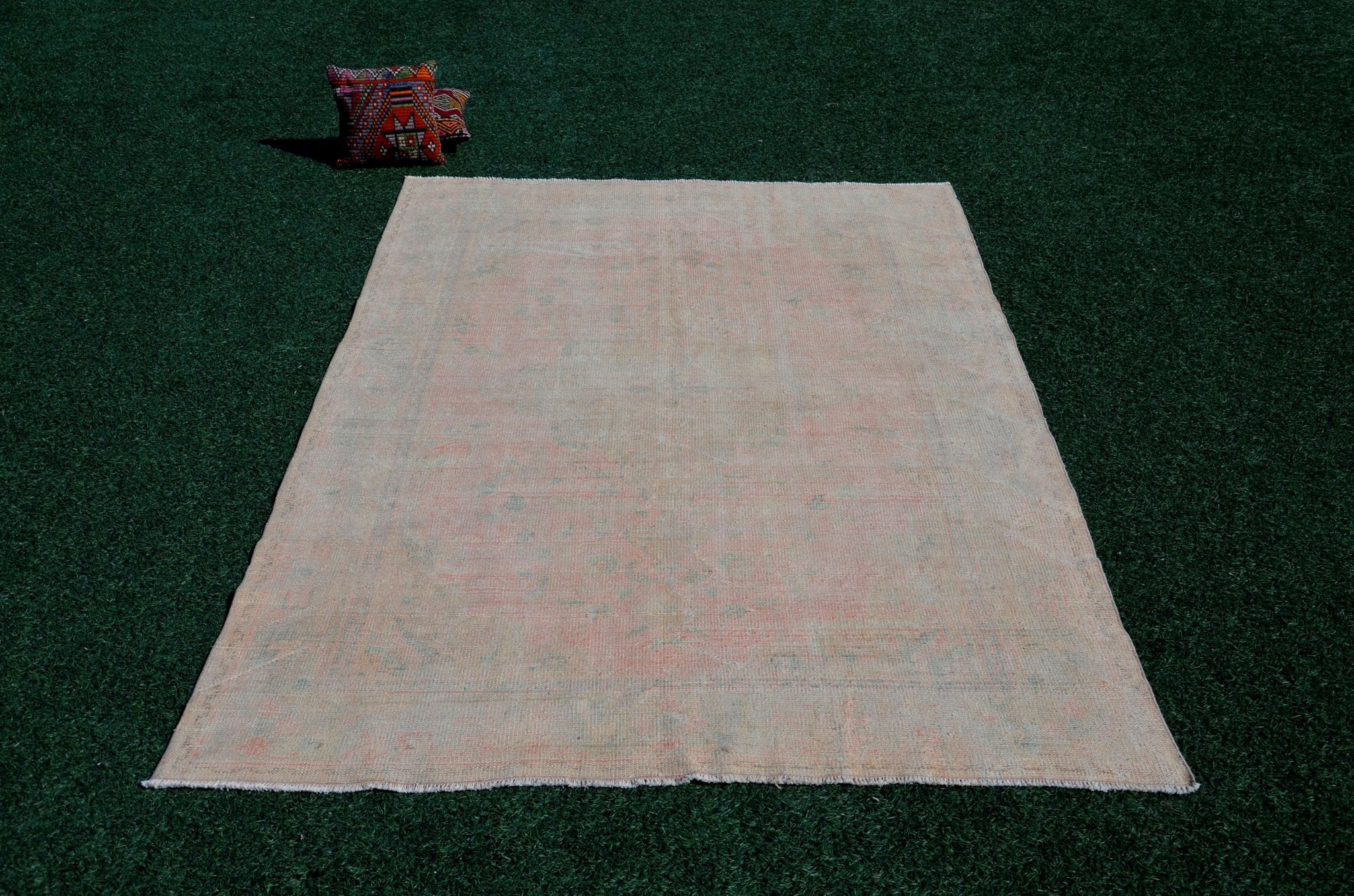 Natural Turkish large Vintage rug for home decor, oversize rug, area rug oushak rug boho rug bedroom rug kitchen rug  kilim rug, rugs 6x9, 666113