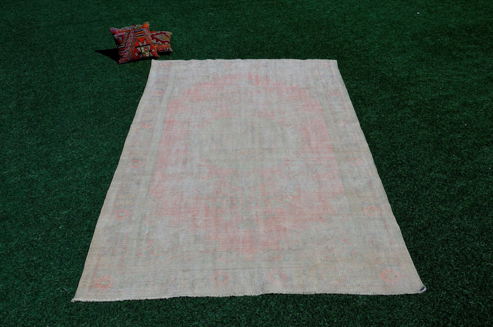 Hand knotted Turkish large Vintage rug for home decor, oversize rug, area rug oushak rug boho rug bedroom kitchen rug  kilim rug, rugs 6x10, 666130