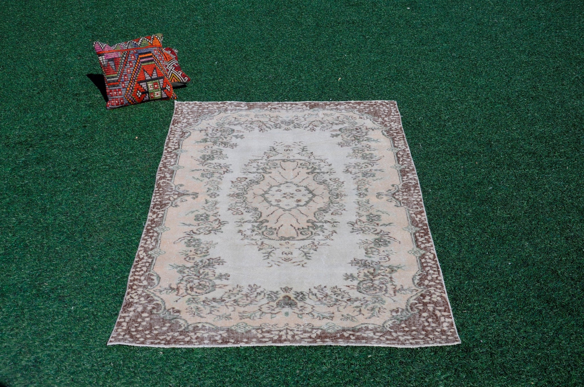 Handmade Turkish rug for home decor, Vintage rug, area rug boho rug bedroom rug kitchen rug bathroom rug kilim rug handmade, rugs 4x7, 666166