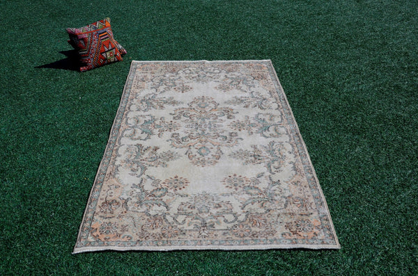 Handmade Turkish rug for home decor, Vintage rug, area rug boho rug bedroom rug kitchen rug bathroom rug kilim rug handmade, rugs 4x7, 666196