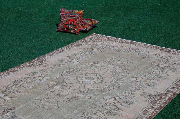 Natural Turkish large Vintage rug for home decor, oversize rug, area rug oushak rug boho rug bedroom rug kitchen rug  kilim rug, rugs 6x9, 666207