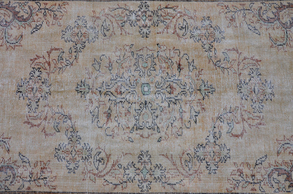 Unique Turkish large Vintage rug for home decor, oversize rug, area rug oushak rug boho rug bedroom kitchen rug  kilim rug, rugs 6x9, 666077