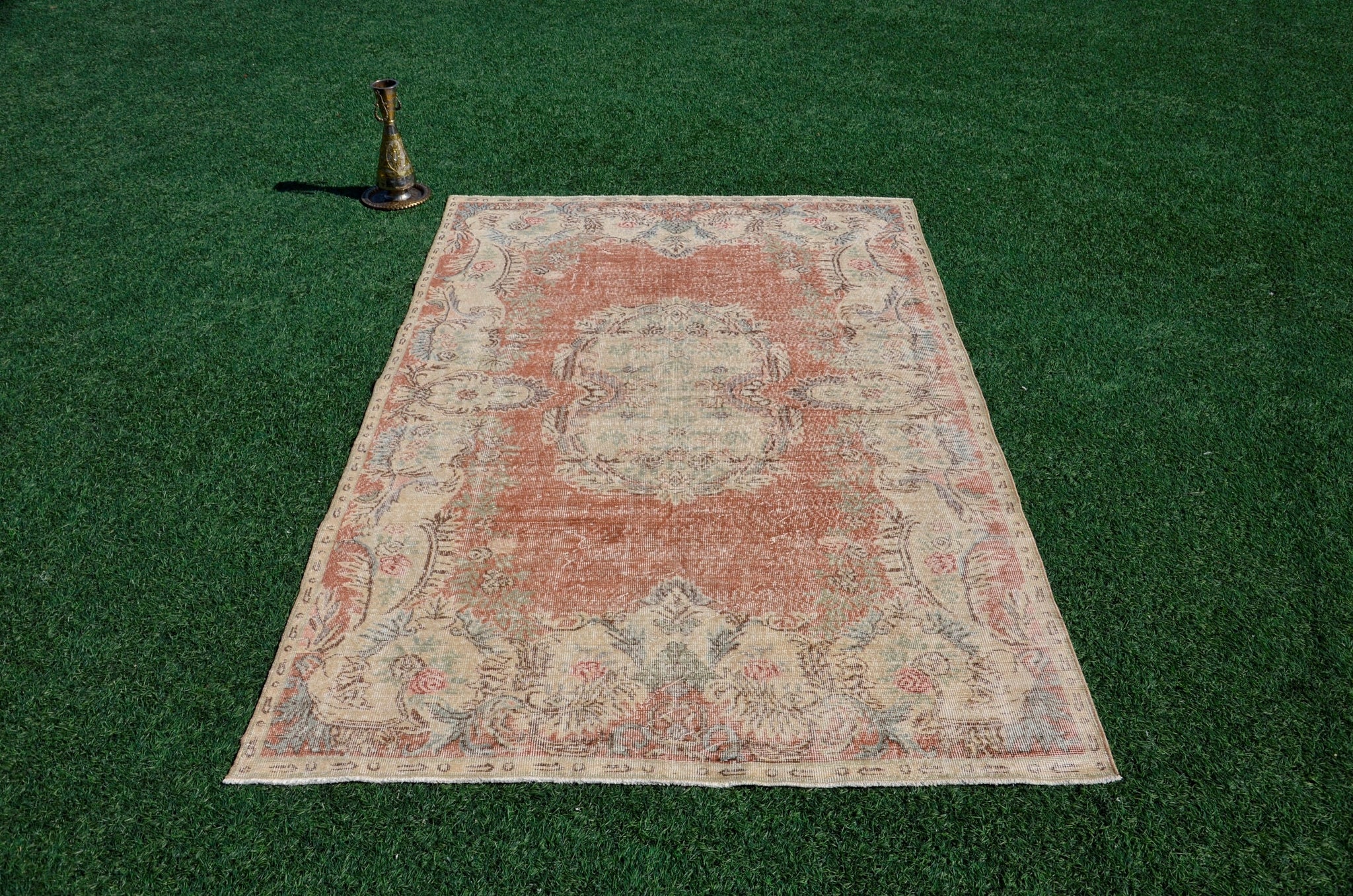 Unique Turkish large Vintage rug for home decor, oversize rug, area rug oushak rug boho rug bedroom kitchen rug  kilim rug, rugs 6x9, 666085