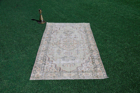 Turkish Handmade large Vintage rug for home decor, oversize rug, area rug oushak rug boho rug bedroom rug kitchen rug  kilim rug, rugs 5x9, 666107