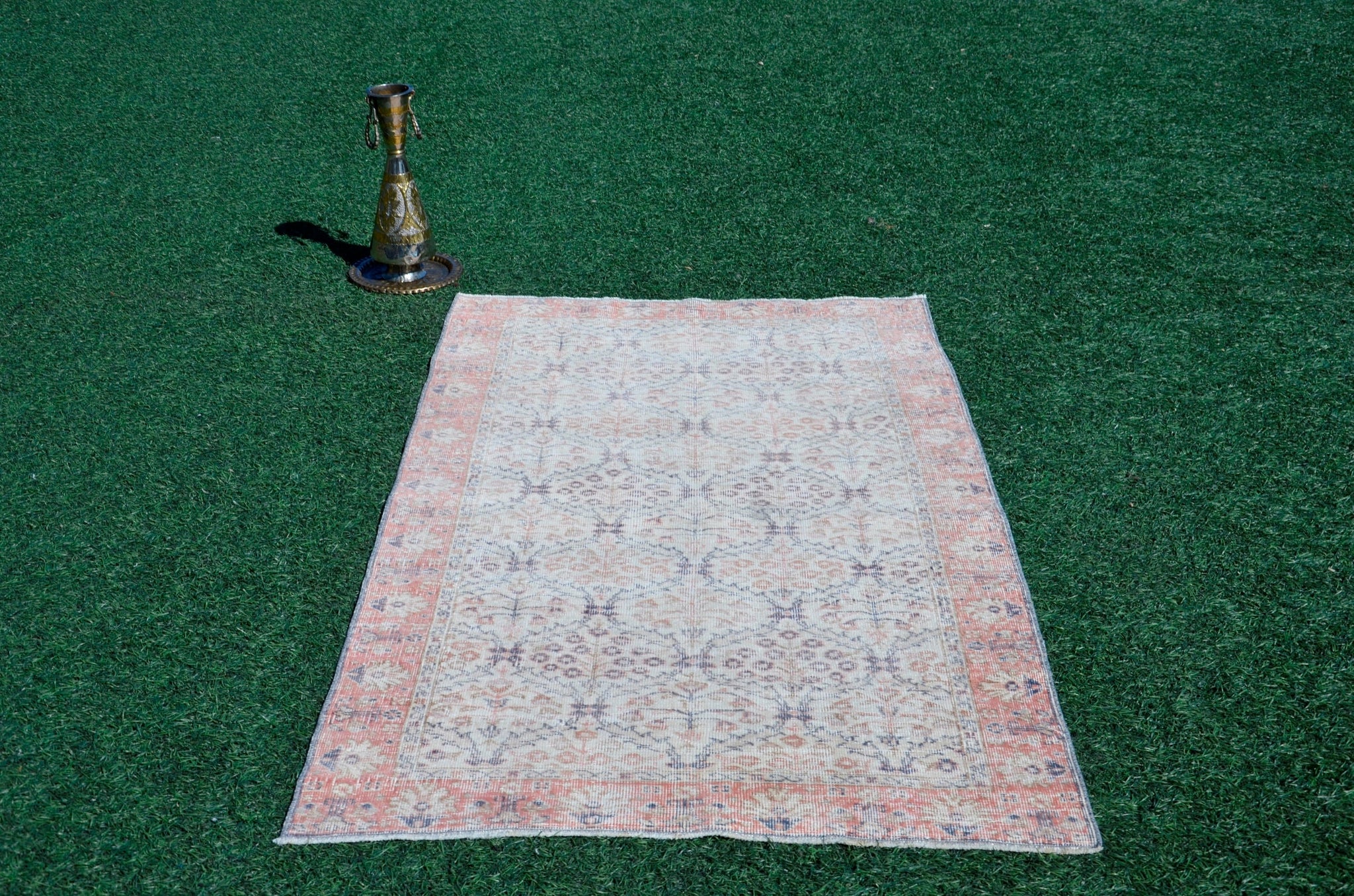 Handknotted Turkish rug for home decor, Vintage rug, area rug boho rug bedroom rug kitchen rug bathroom rug kilim handmade, rugs 4x6, 666158