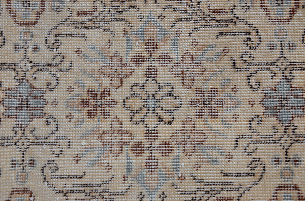 Unique Vintage Turkish Anatolian rug for home decor, area rug, oushak rug boho rug bedroom rug kitchen rug  bathroom rug kilim, rugs 7x4, 666162