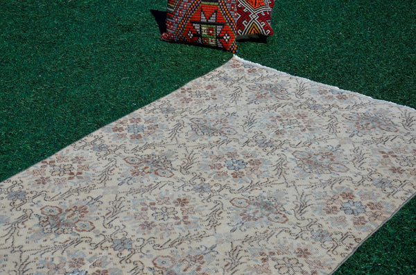 Unique Vintage Turkish Anatolian rug for home decor, area rug, oushak rug boho rug bedroom rug kitchen rug  bathroom rug kilim, rugs 7x4, 666162