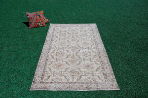 Handknotted Turkish rug for home decor, Vintage rug, area rug boho rug bedroom rug kitchen rug bathroom rug kilim handmade, rugs 4x7, 666171