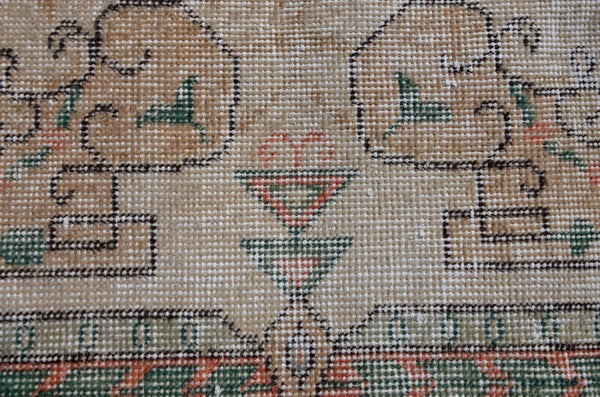 Unique Vintage Turkish Anatolian rug for home decor, area rug, oushak rug boho rug bedroom rug kitchen rug  bathroom rug kilim, rugs 4x6, 666181
