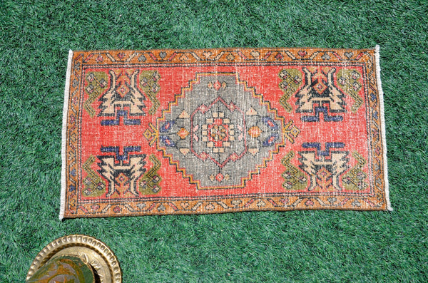Handmade Turkish Vintage small area rug doormat for home decor, bathroom rug, area oushak rug bathroom mat kitchen kilim rug, rug 3.2x1.6, 665745