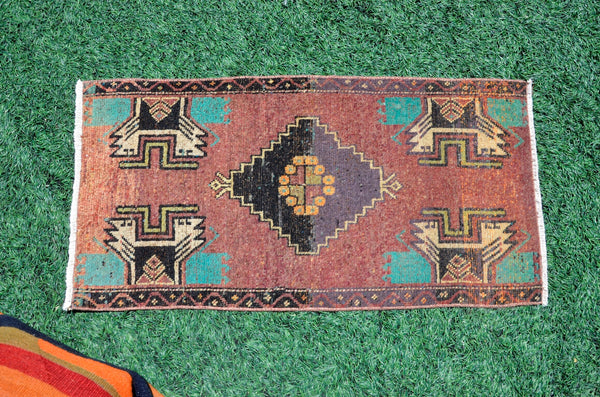 Turkish Handmade Vintage small area rug doormat for home decor, bathroom rug, area oushak rug bathroom mat kitchen kilim rug, rug 3.1x1.6, 665748