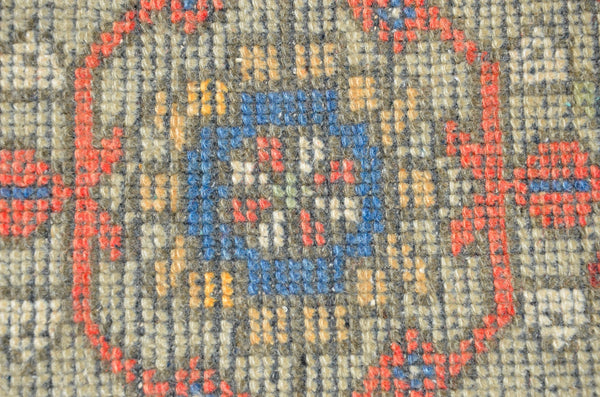 Unique Turkish Vintage small area rug doormat for home decor, bathroom rug, area oushak rug bathroom mat kitchen rug  kilim rug, rug 3x1.7, 665749