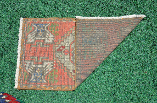 Unique Turkish Vintage small area rug doormat for home decor, bathroom rug, area oushak rug bathroom mat kitchen rug  kilim rug, rug 3x1.7, 665749