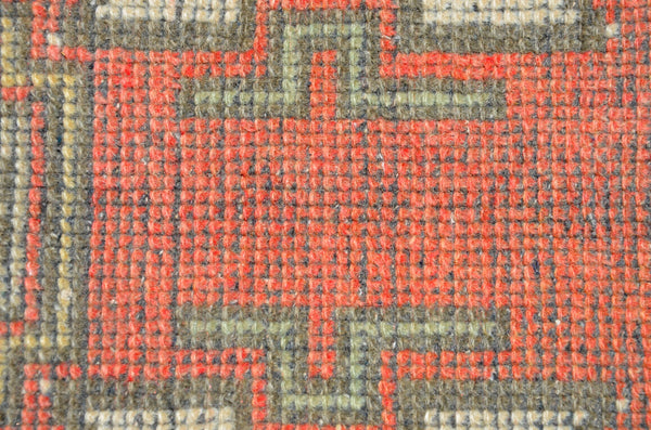 Unique Turkish Vintage small area rug doormat for home decor, bathroom rug, area oushak rug bathroom mat kitchen rug  kilim rug, rug 3x1.7, 665749