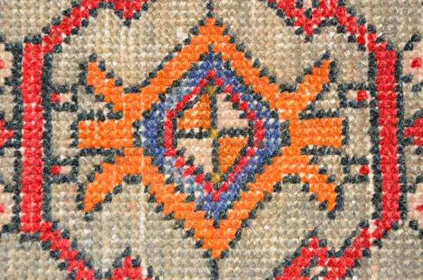 Natural Turkish Vintage small area rug doormat for home decor, bathroom rug, area oushak rug bathroom mat kitchen rug kilim rug, rug 3X1.5, 665757