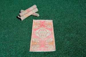 Turkish Handmade Vintage small area rug doormat for home decor, bathroom rug, area oushak rug bathroom mat kitchen kilim rug, rug 3.2x1.6, 665801