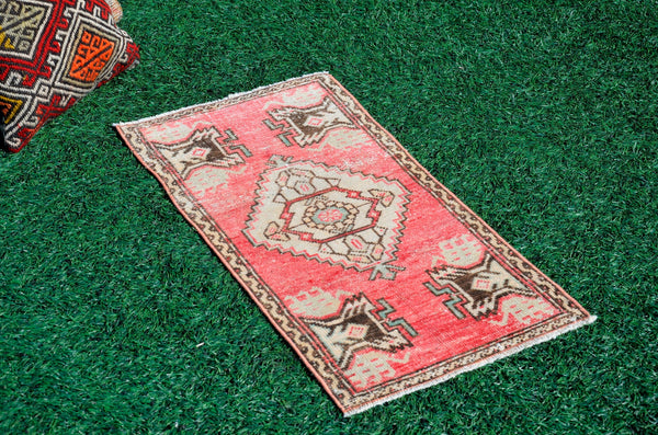 Natural Turkish Vintage small area rug doormat for home decor, bathroom rug, area oushak rug bathroom mat kitchen rug kilim rug, rug 3X1.4, 665803