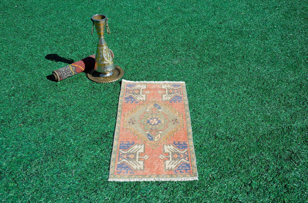 Turkish Handmade Vintage small area rug doormat for home decor, bathroom rug, area oushak rug bathroom mat kitchen kilim rug, rug 3.1x1.5, 665806