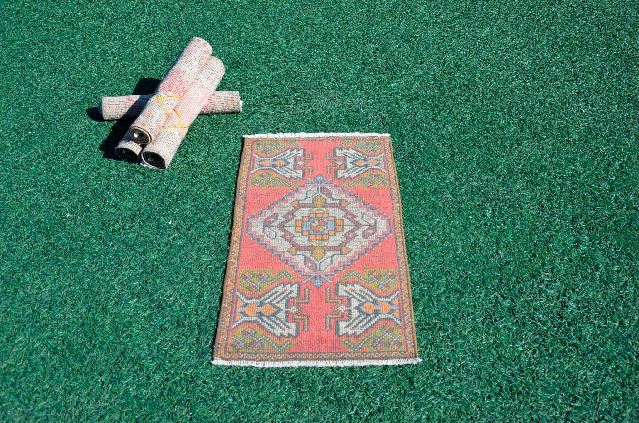 Unique Turkish Vintage small area rug doormat for home decor, bathroom rug, area oushak rug bathroom mat kitchen rug  kilim rug, rug 3.1x1.6, 665809