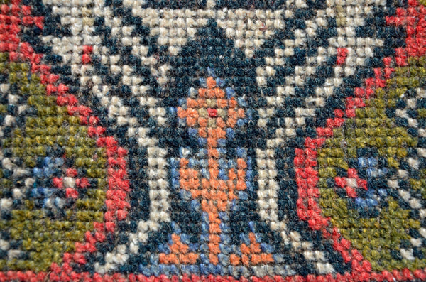 Handmade Turkish Vintage small area rug doormat for home decor, bathroom rug, area oushak rug bathroom mat kitchen kilim rug, rug 3.2X1.6, 665812