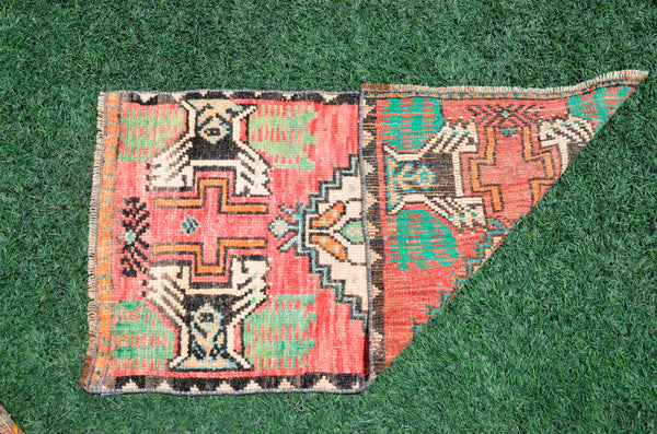 Natural Turkish Vintage small area rug doormat for home decor, bathroom rug, area oushak rug bathroom mat kitchen rug kilim rug, rug 3.4X1.8, 665836