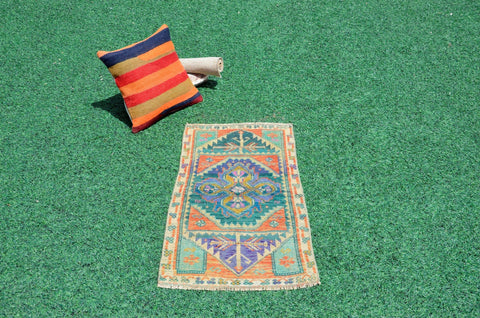 Natural Turkish Vintage small area rug doormat for home decor, bathroom rug, area oushak rug bathroom mat kitchen rug kilim rug, rug 2.9X1.7, 665859
