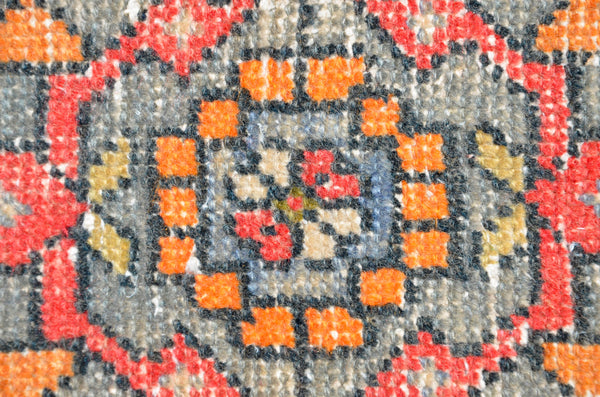 Turkish Handmade Vintage small area rug doormat for home decor, bathroom rug, area oushak rug bathroom mat kitchen kilim rug, rug 2.8x1.5, 665860